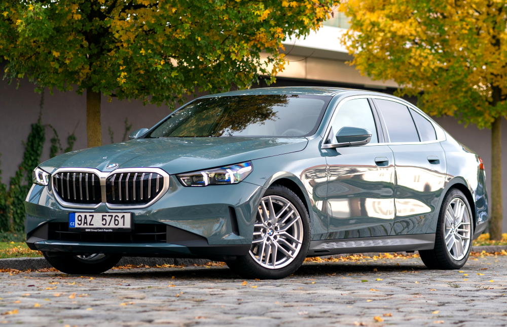 Should I Buy or Lease a BMW? Key Insights and Tips